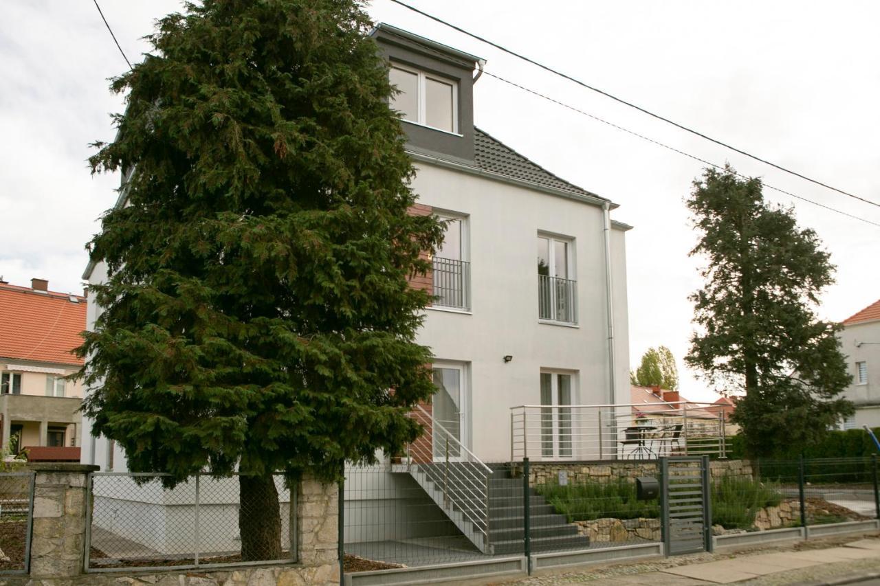 Apartamenty Lawendowy Zakatek 7 Ополе Екстер'єр фото
